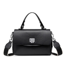 Bolsa Feminina Transversal Pequena em Couro Garden