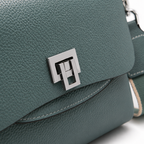 Bolsa Feminina Transversal Pequena em Couro Garden