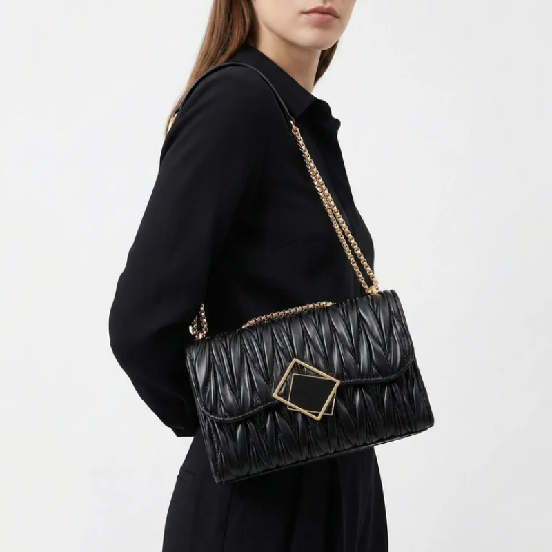 Bolsa Feminina Tiracolo Pequena em Couro Divine
