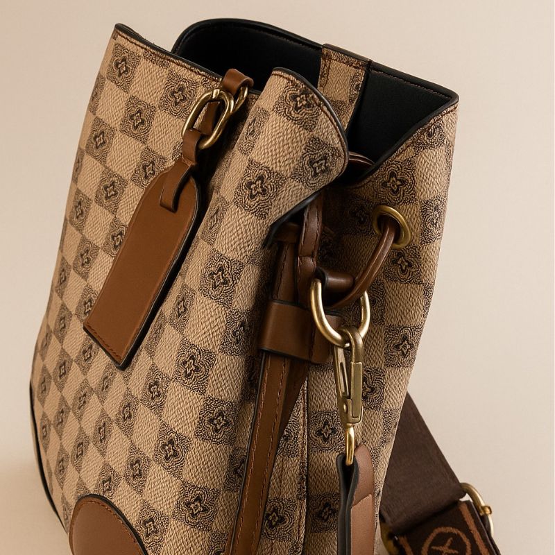 Bolsa Feminina Hobo Pequena em Couro Estampada