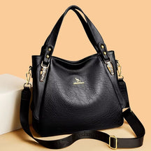 Bolsa Feminina Hobo Grande em Couro Santorini