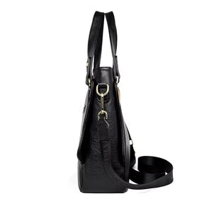 Bolsa Feminina Hobo Grande em Couro Santorini