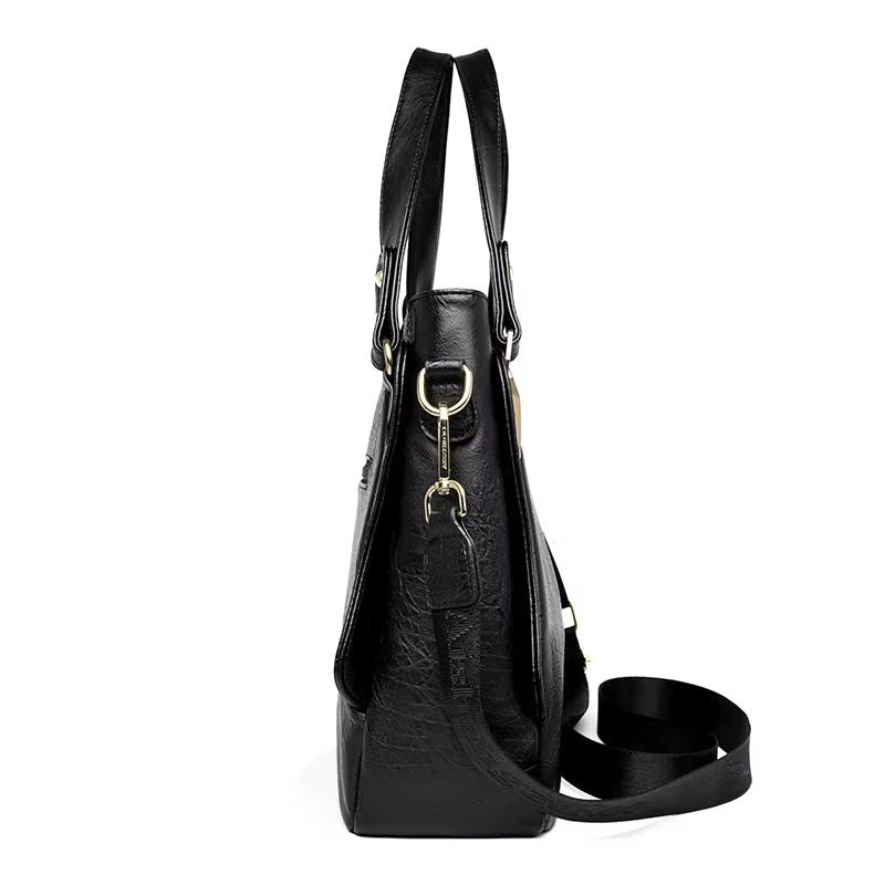 Bolsa Feminina Hobo Grande em Couro Santorini