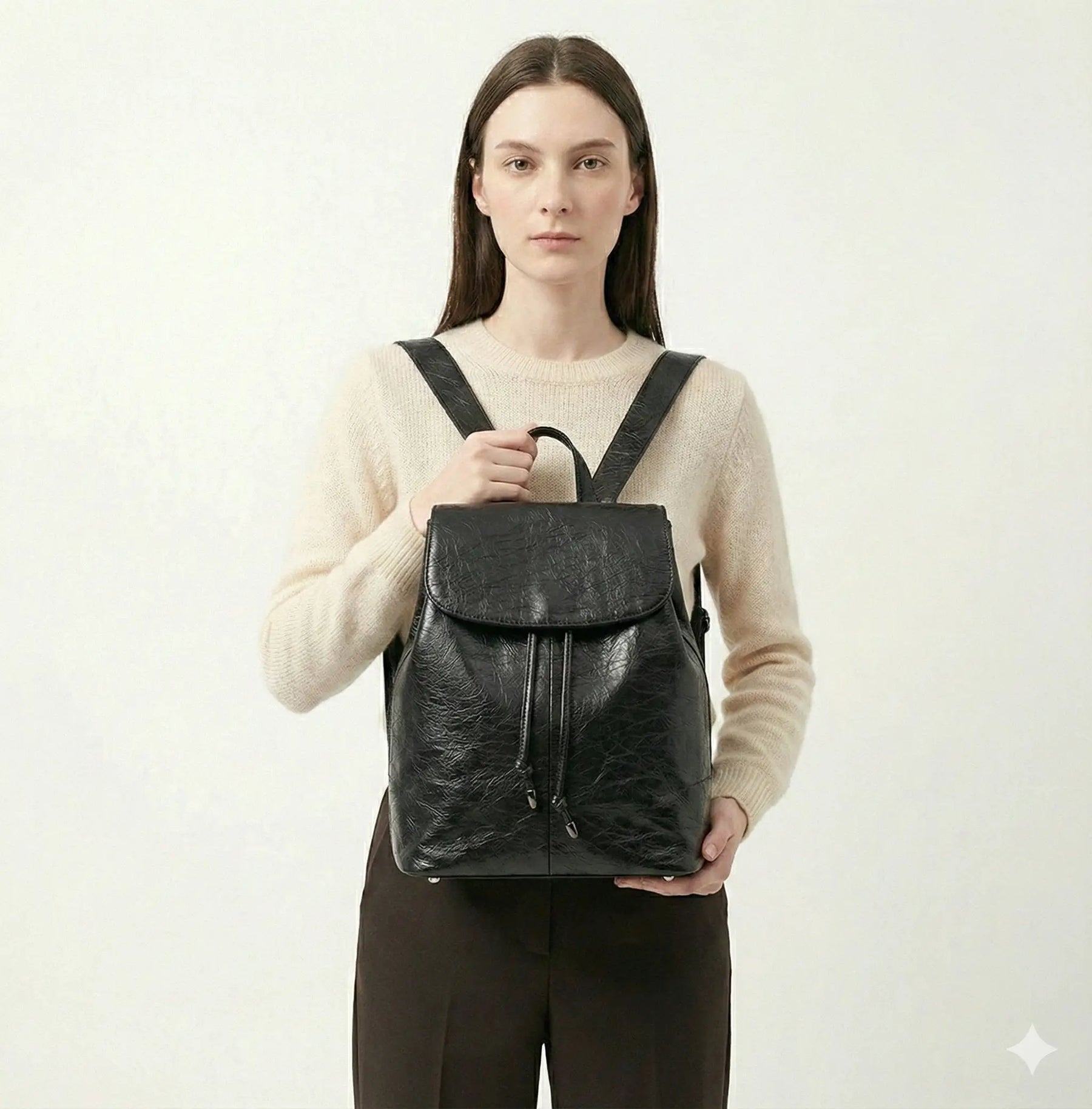 Mochila Feminina Roma em Couro Legítimo