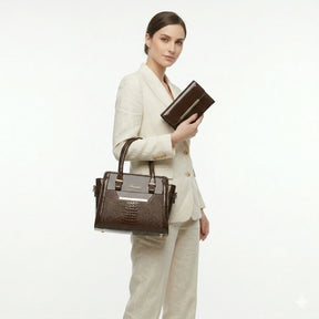 Bolsa Feminina Tote média em Couro Legítimo Andrea
