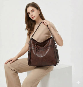 Bolsa Feminina Hobo Grande em Couro Verona
