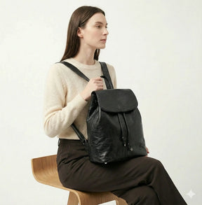 Mochila Feminina Roma em Couro Legítimo