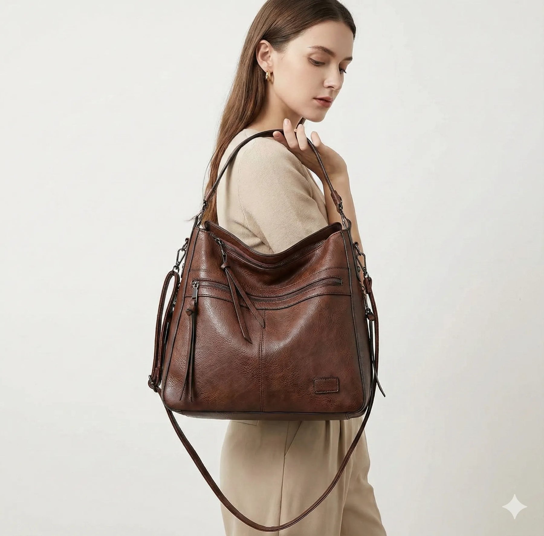 Bolsa Feminina Hobo Grande em Couro Verona