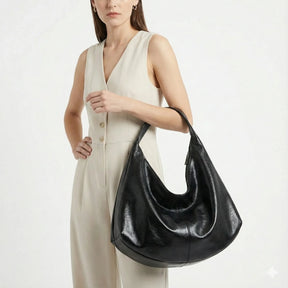 Bolsa Feminina Hobo Grande em Couro Essence