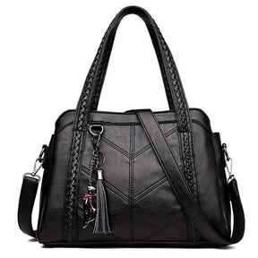 Bolsa Feminina Tiracolo Média em Couro Elegance