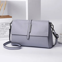 Bolsa Feminina Tiracolo Pequena Em Couro Essence