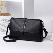 Bolsa Feminina Tiracolo Pequena Em Couro Essence