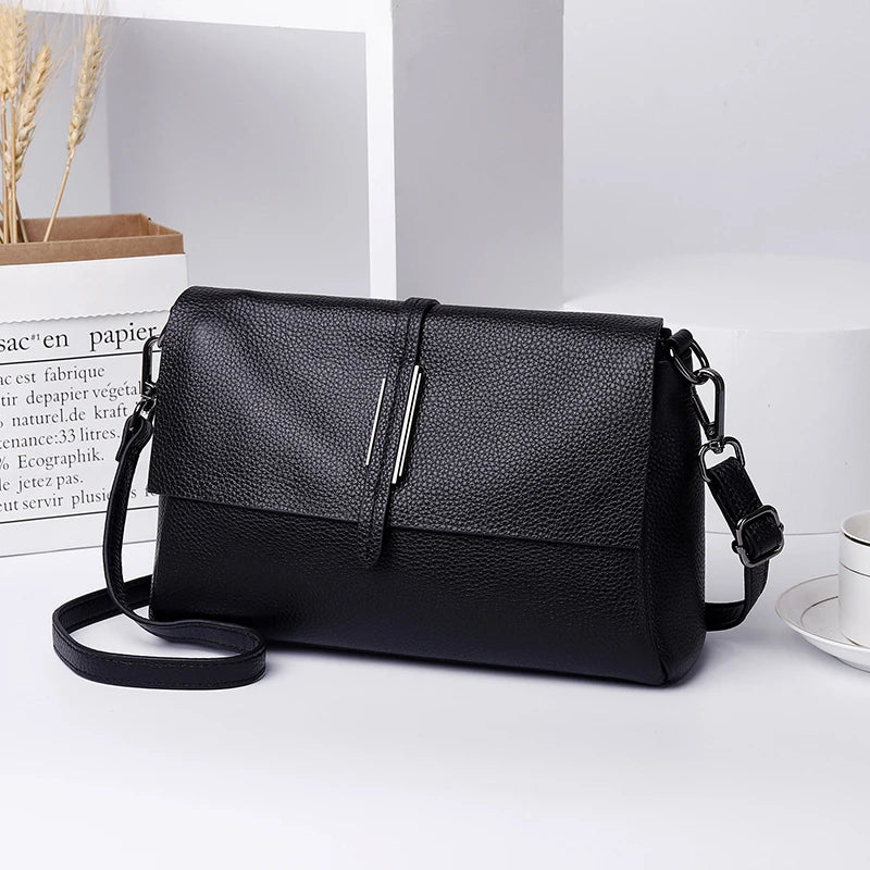 Bolsa Feminina Tiracolo Pequena Em Couro Essence