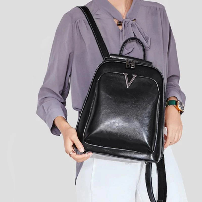Mochila Feminina Vittoria em Couro Legítimo