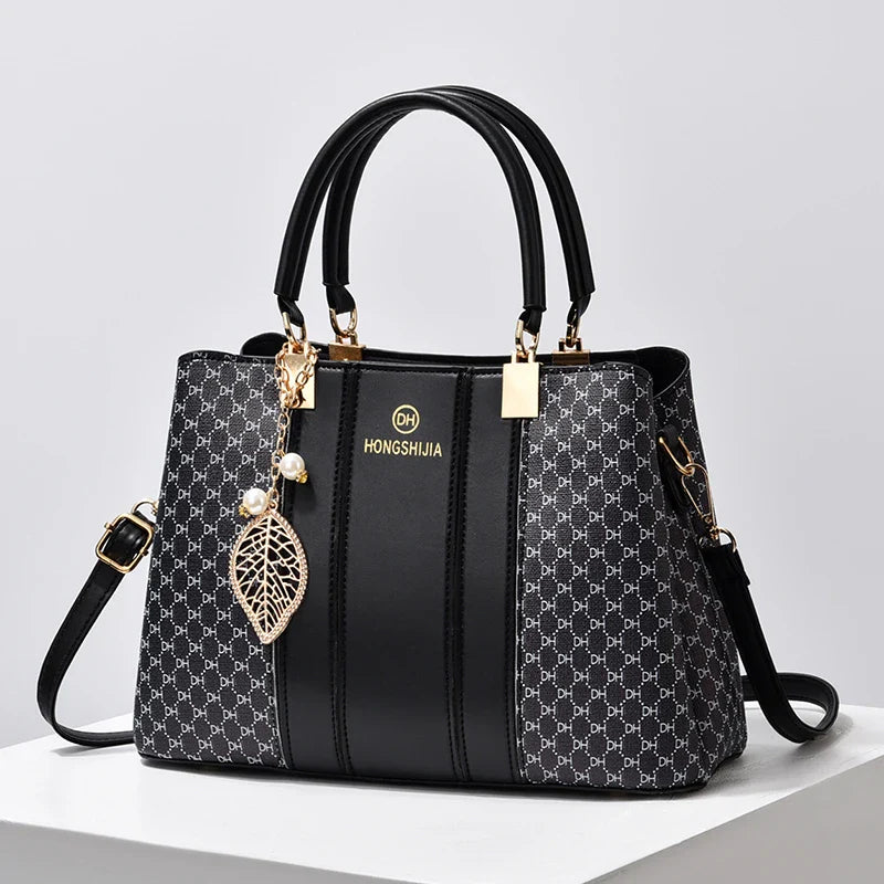 Bolsa Feminina Tote Grande em Couro Victoria