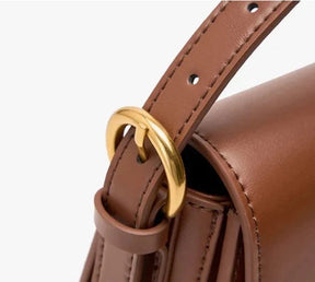 Bolsa Feminina Tiracolo Elegante Fecho Dourado Marrom