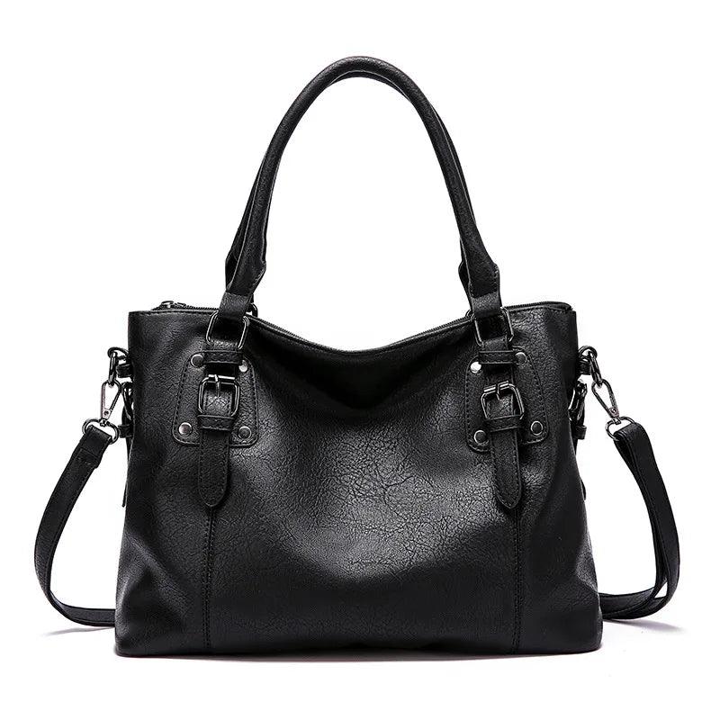 Bolsa Feminina Hobo Grande em Couro Fivelaria
