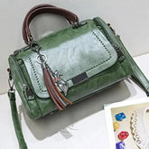 Bolsa Feminina Tiracolo Média em Couro Tina