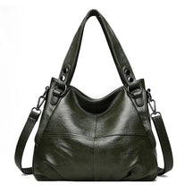 Bolsa Feminina Hobo Grande Em Couro Soft