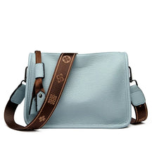Bolsa Feminina Tiracolo Pequena em Couro Soft Premium