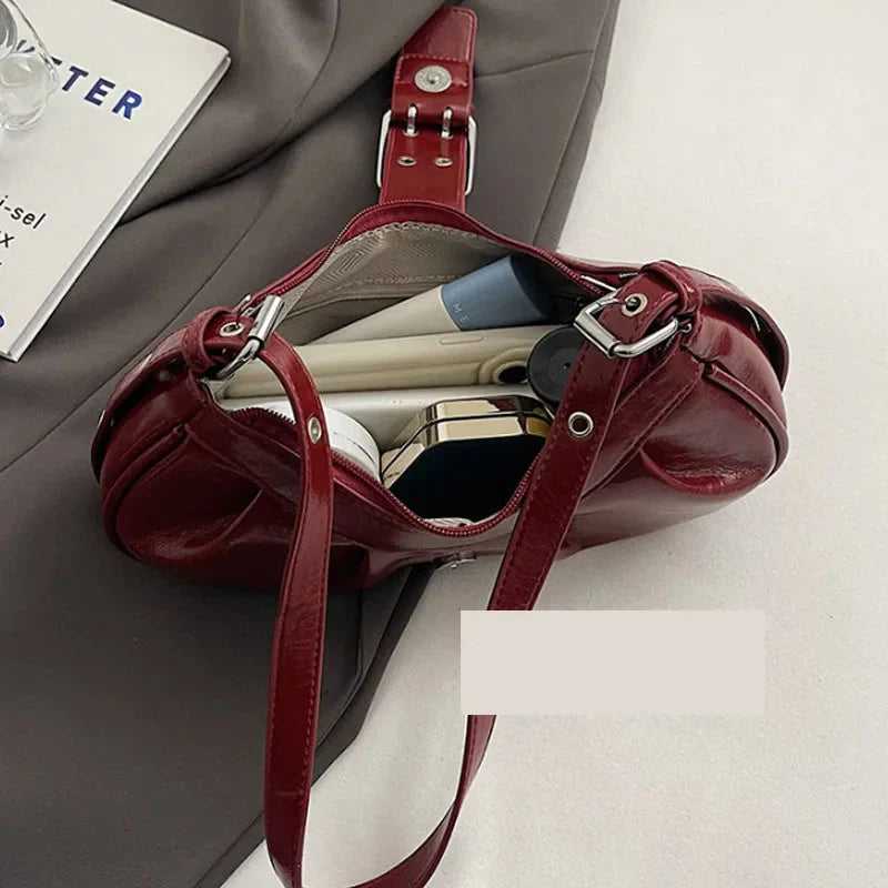 Bolsa Feminina Baguete Pequena em Couro Olivia