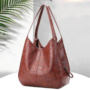 Bolsa Feminina Hobo Grande em Couro Tereza