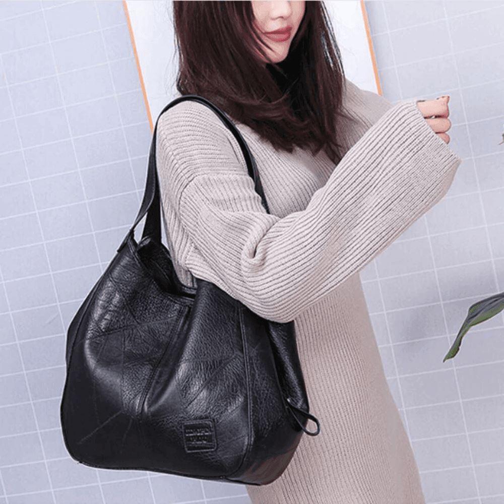 Bolsa Feminina Hobo Grande em Couro Tereza
