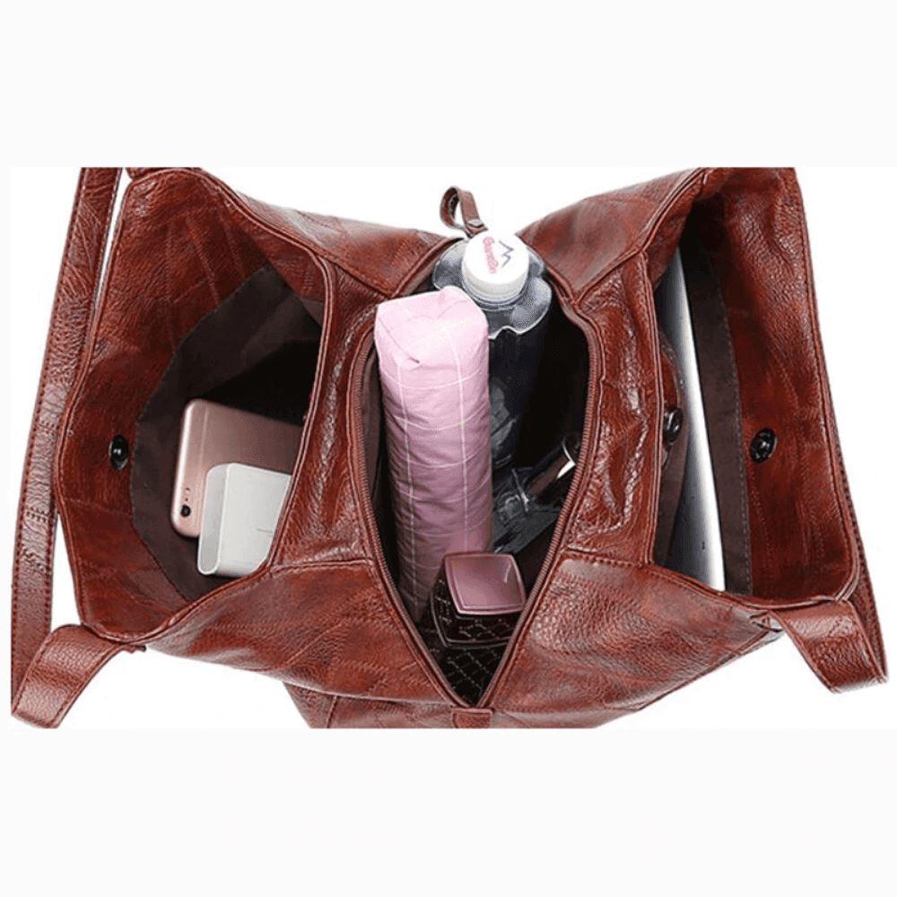 Bolsa Feminina Hobo Grande em Couro Tereza