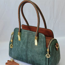 Bolsa Feminina Tiracolo Média em Couro Rosália