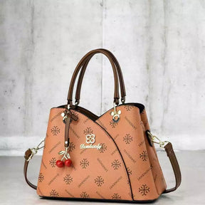 Bolsa Feminina Tiracolo Média em Couro Estampada