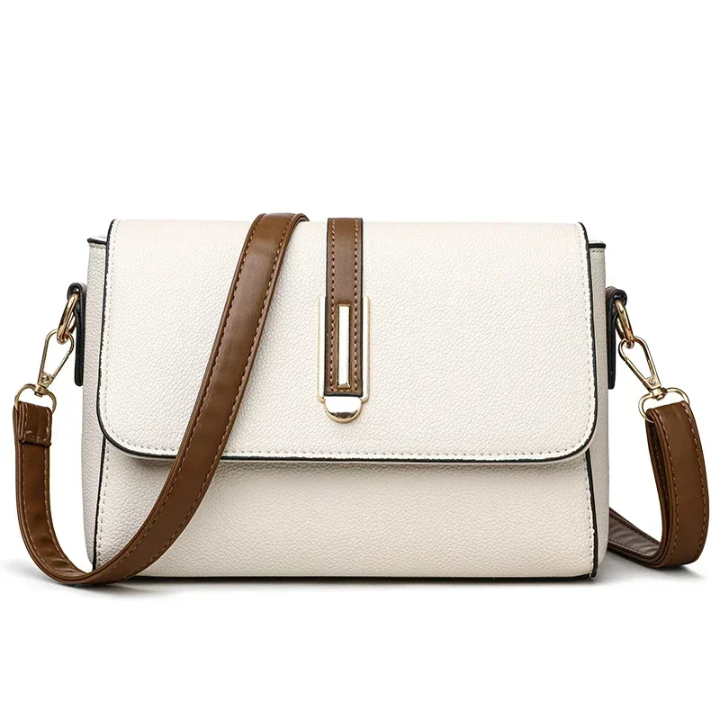 Bolsa Feminina Tiracolo Pequena Em Couro Minimalista