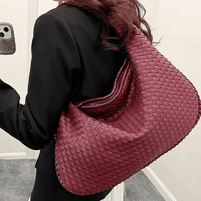 Bolsa Feminina Hobo Grande em Couro Trançada Tessália